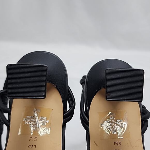 š„MARC FISHERš„PADDED CALINDA BLACK ANKLE STRAP HEELED SANDALS WOMENS 5 NWOB - Picture 9 of 16